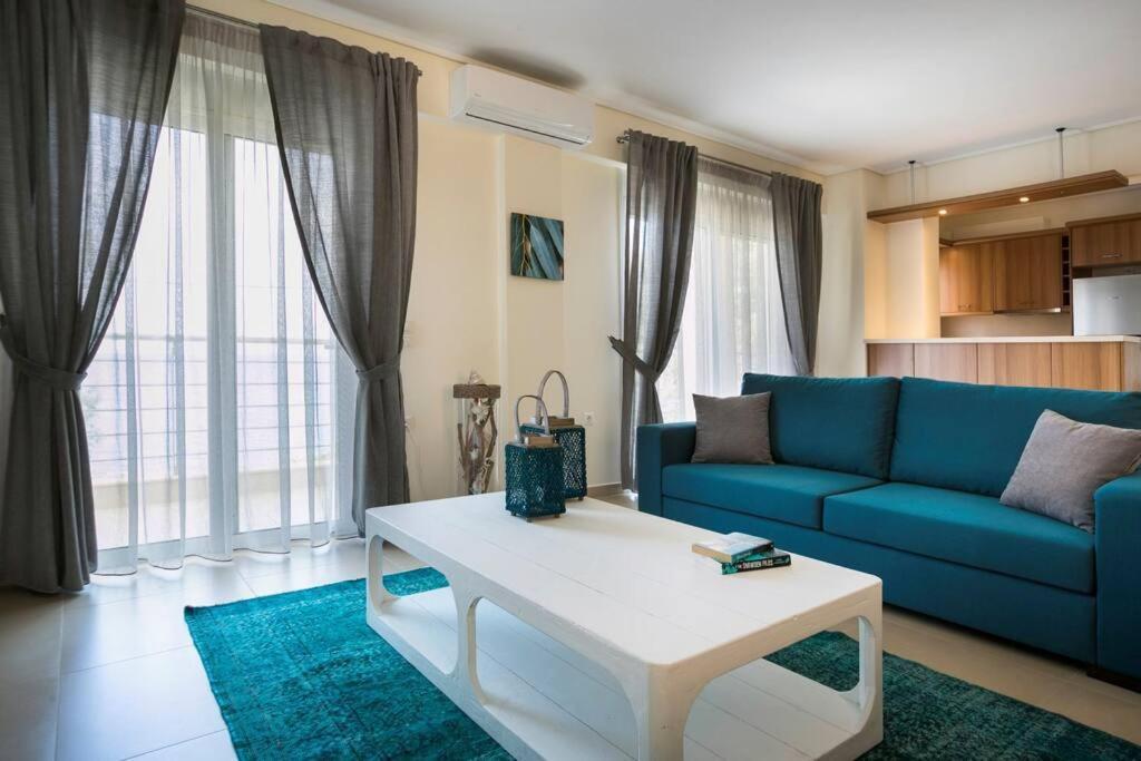Eucalyptus Suite Sea View Karavomylos Extérieur photo