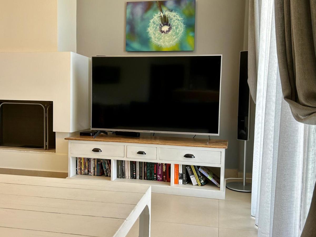 Eucalyptus Suite Sea View Karavomylos Extérieur photo